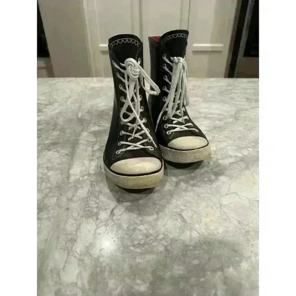 Dirty laundry Womens Black Rain boots Rubber Faux Laces Converse Style Size 8 - Picture 3 of 5